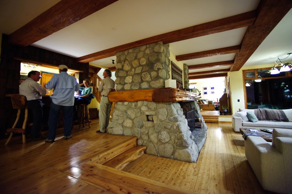 Inside Rio Manso Lodge